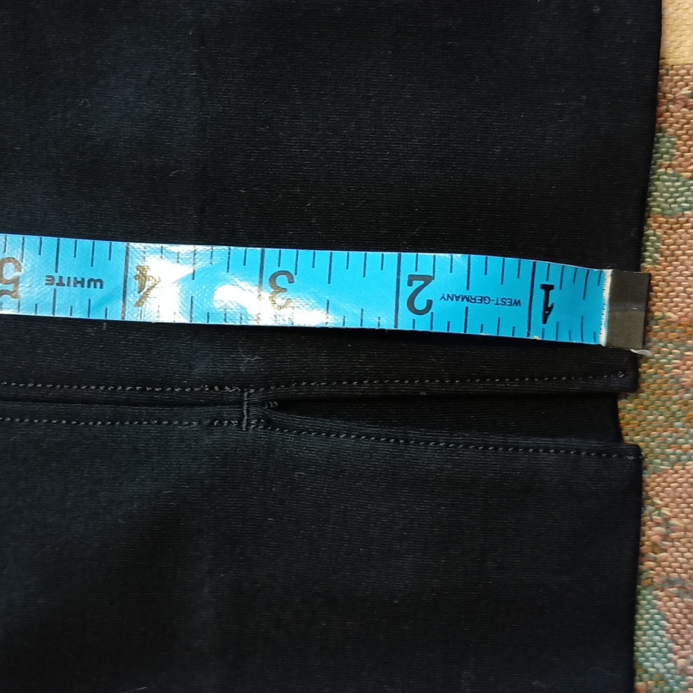 NWOT SPANX The Black Pencil Skirt 20269R Sz L - Picture 13 of 13